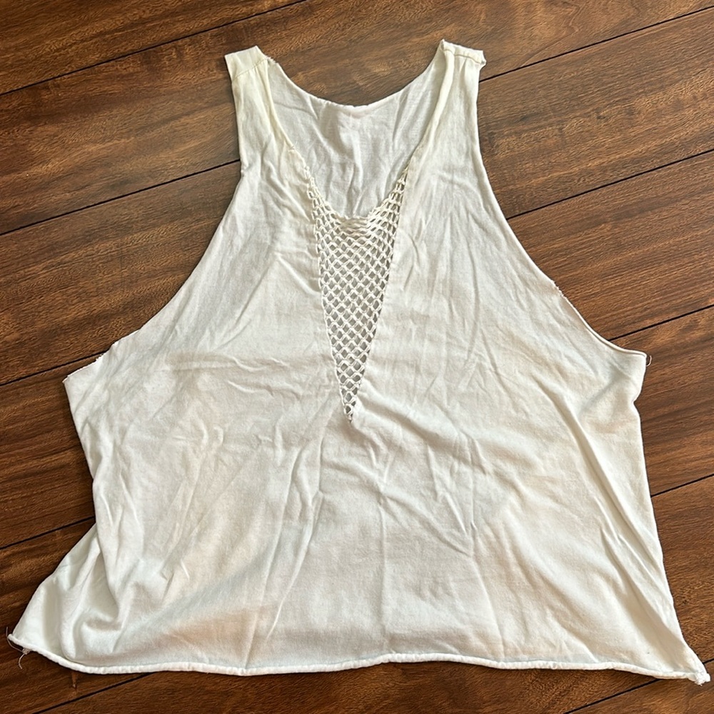 LF Cut Out Tank